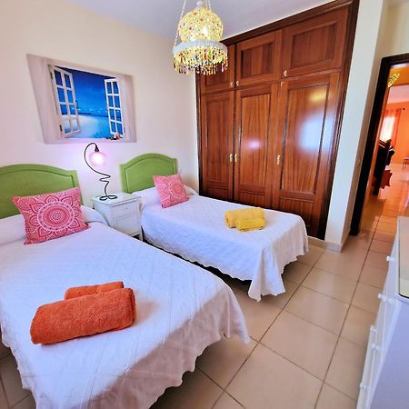 Suite Marrakech Beach, La Graciosa. Калета-де-Себо Экстерьер фото