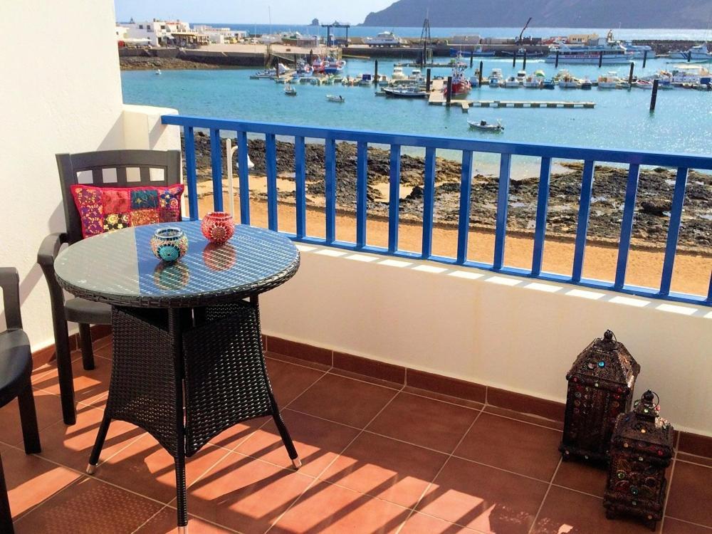Suite Marrakech Beach, La Graciosa. Калета-де-Себо Экстерьер фото