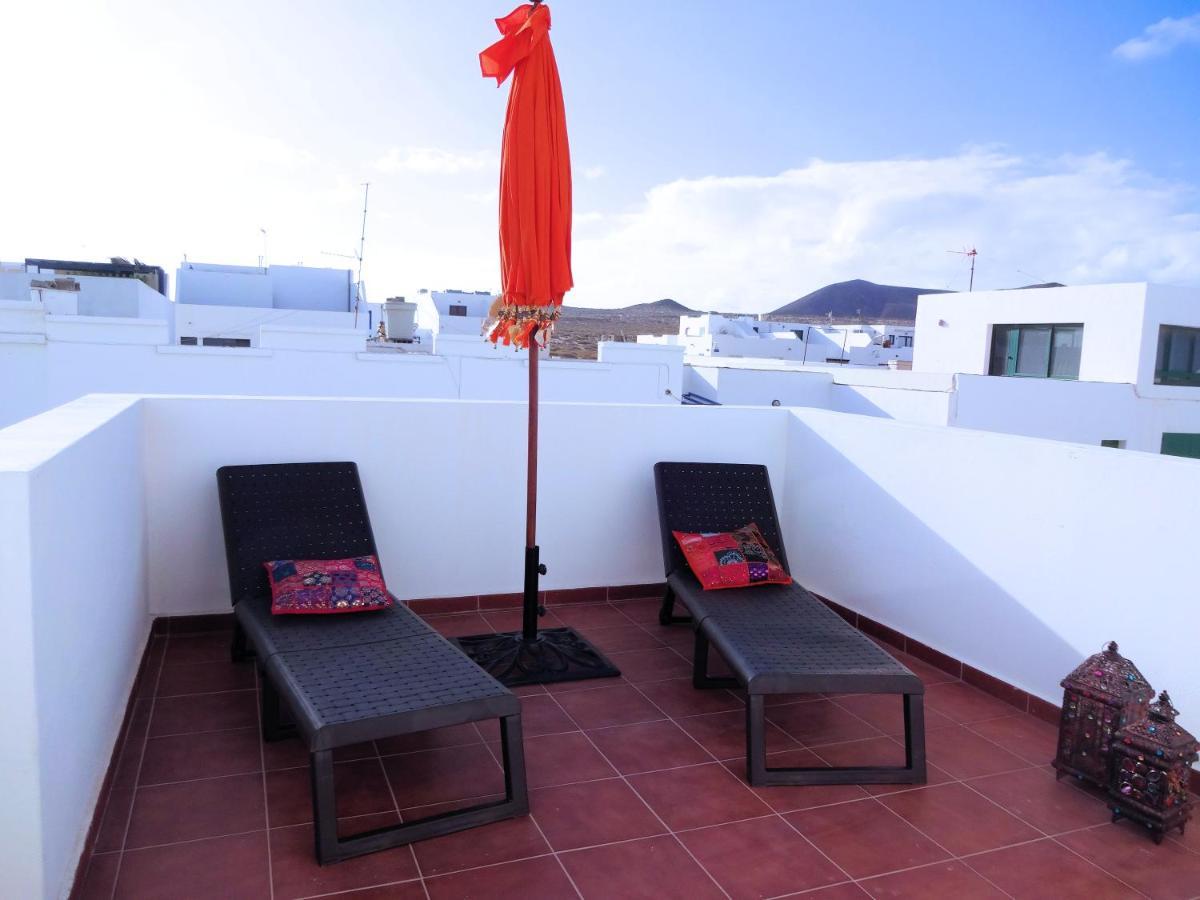 Suite Marrakech Beach, La Graciosa. Калета-де-Себо Экстерьер фото