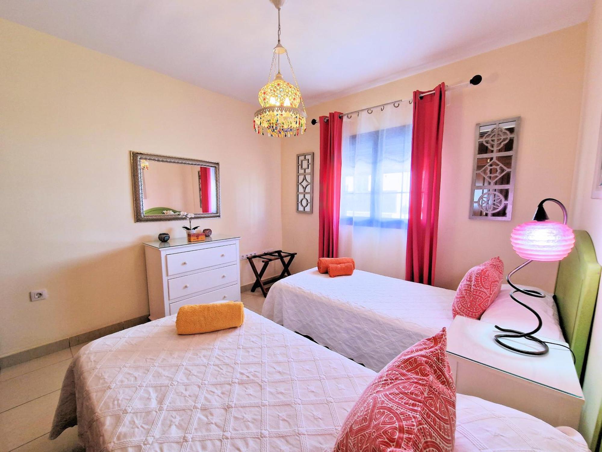 Suite Marrakech Beach, La Graciosa. Калета-де-Себо Экстерьер фото